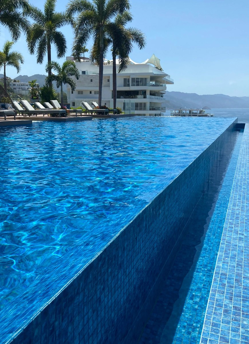 50x50 Aqua Lume Penta Arrecife Blue Shiny Tiles