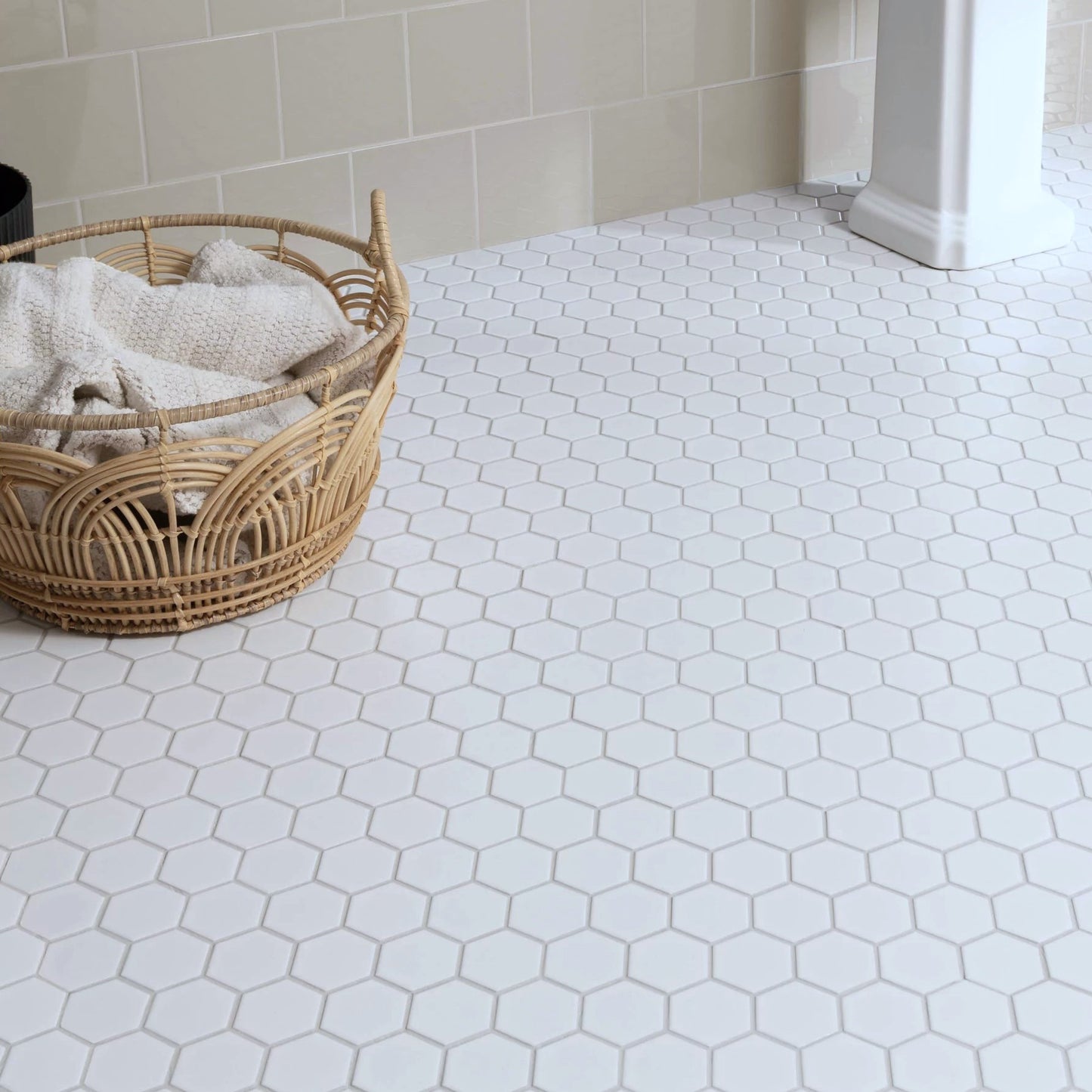 50x50 Hexagon White Matt Mosaic Tiles