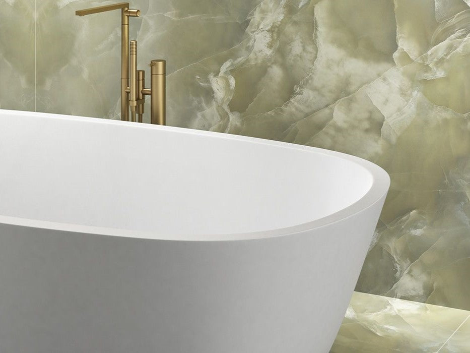 Modern bathroom with marble walls, a freestanding bathtub. 600x1200 Marazzi Onice Giada Satin Tiles. Melbourne, Geelong, Shepparton, Ballarat, Bendigo, Mornington, Bellarine, Peninsula tiles